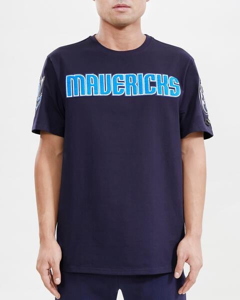 PLAYERA NBA DALLAS MAVERICKS CLASSIC CHENILLE