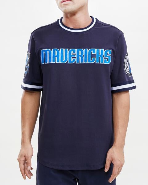 PLAYERA NBA DALLAS MAVERICKS CLASSIC CHENILLE