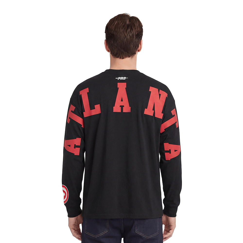 BAH2515777-BLK-MODEL-2