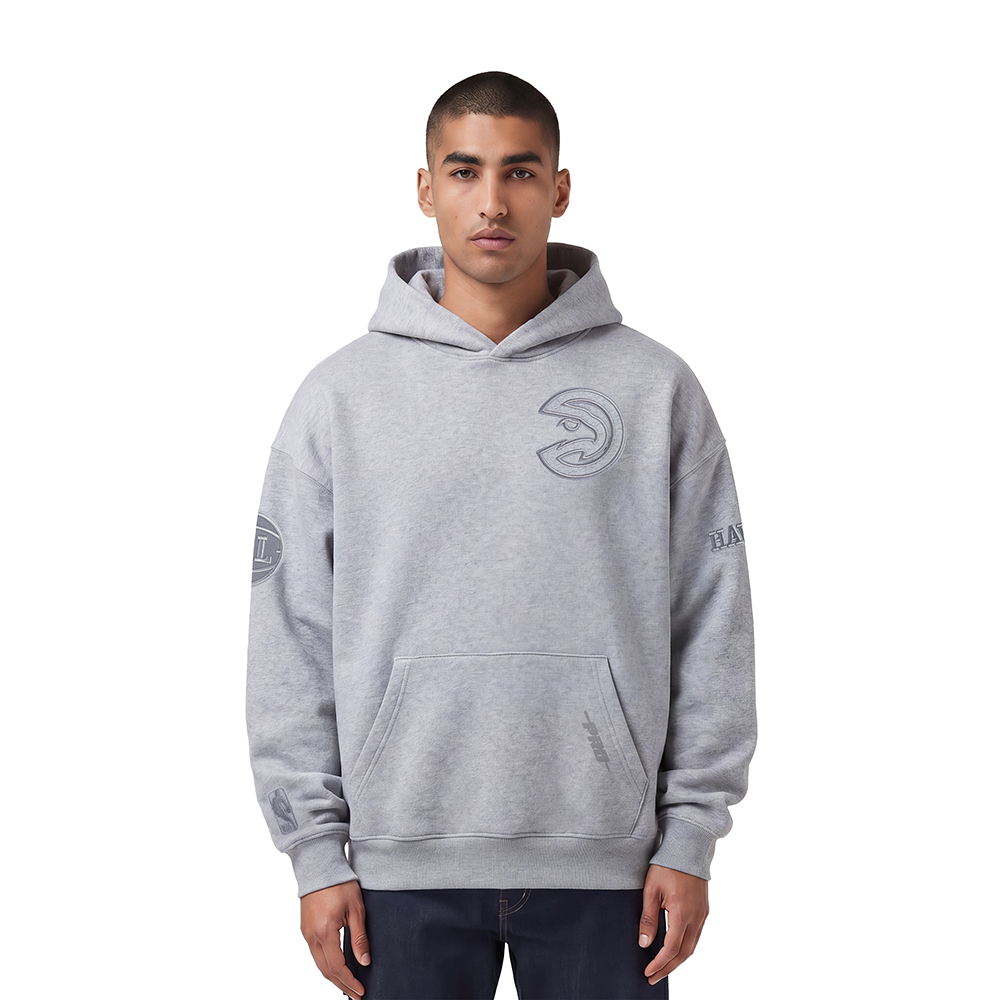 BAH558168-DHG-MODEL-1