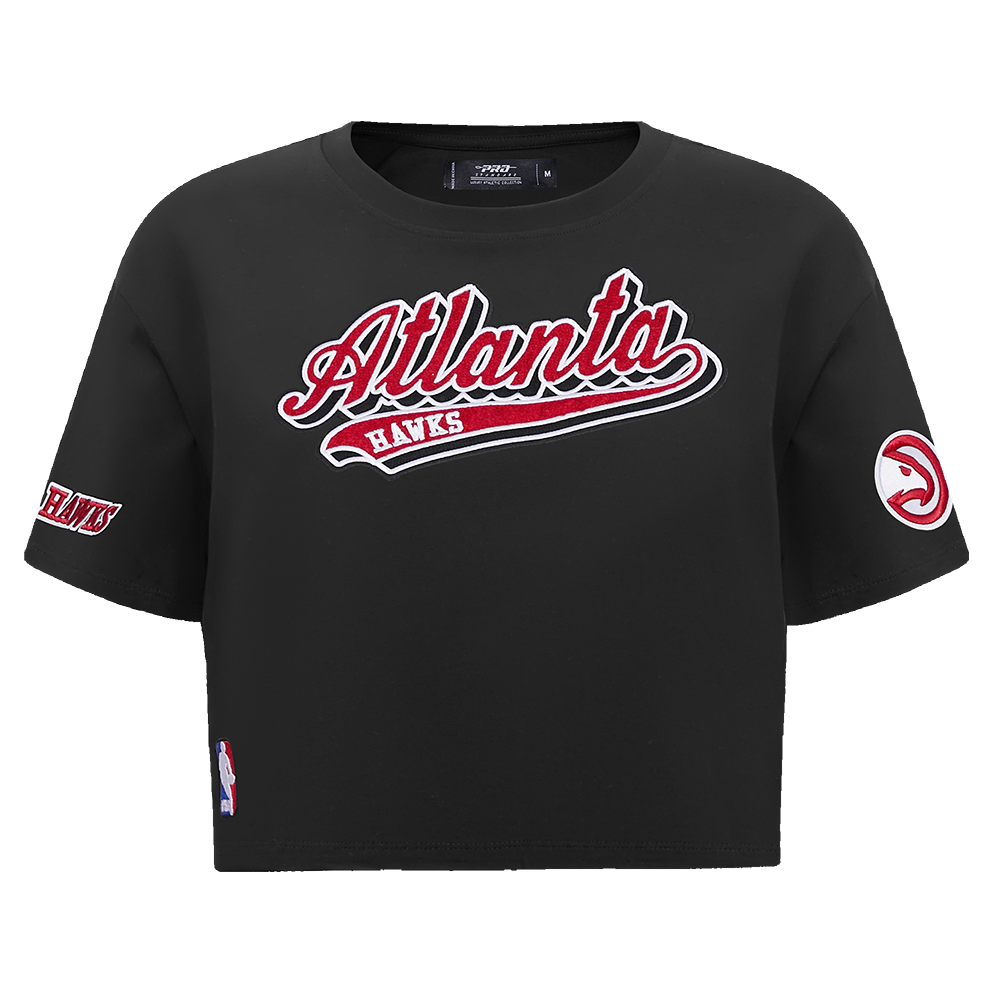 PLAYERA CROP NBA ATLANTA HAWKS SCRIPT TAIL PARA MUJER