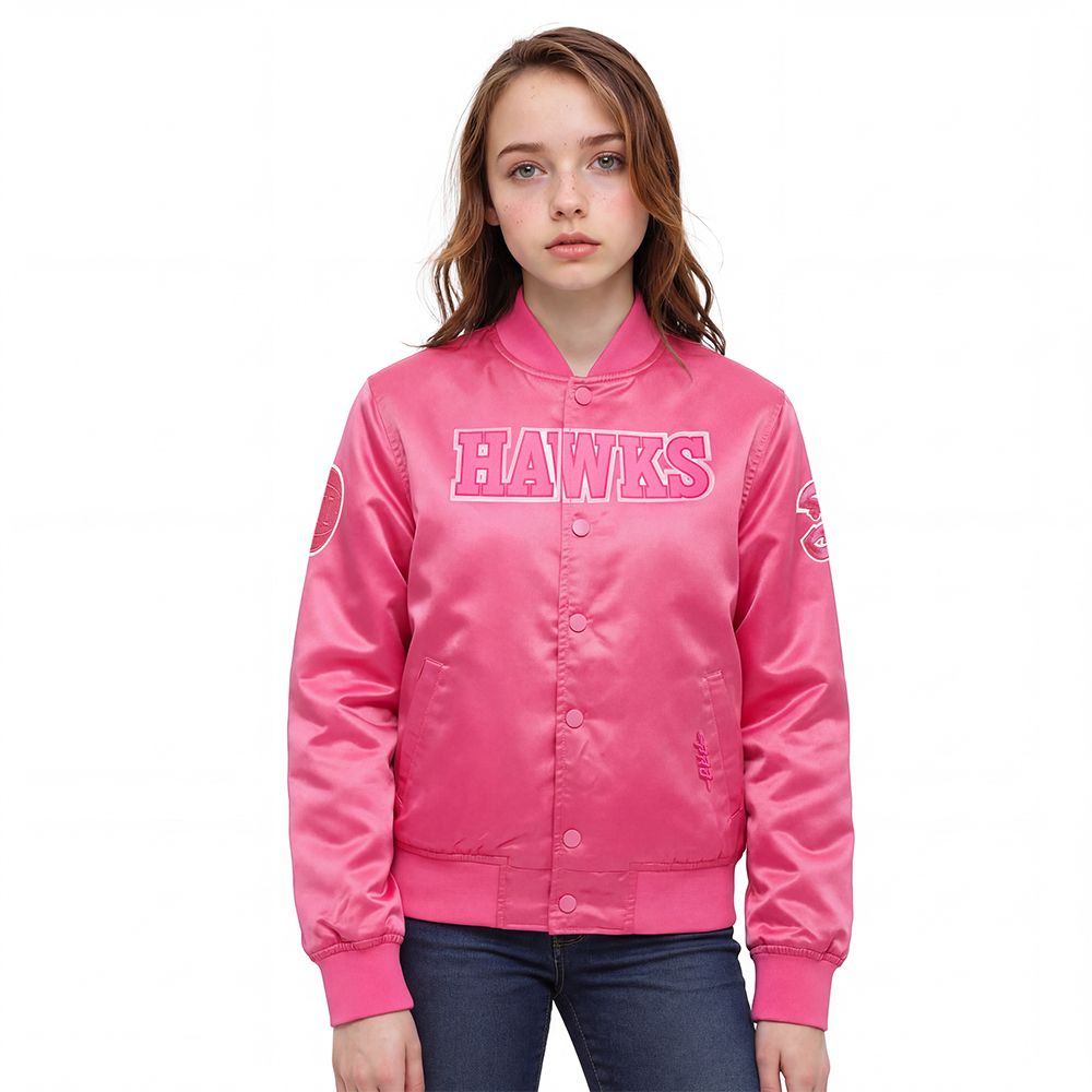 CHAMARRA DE SATIN NBA ATLANTA HAWKS CLASSIC TRIPLE PINK PARA NIÑA JUNIOR