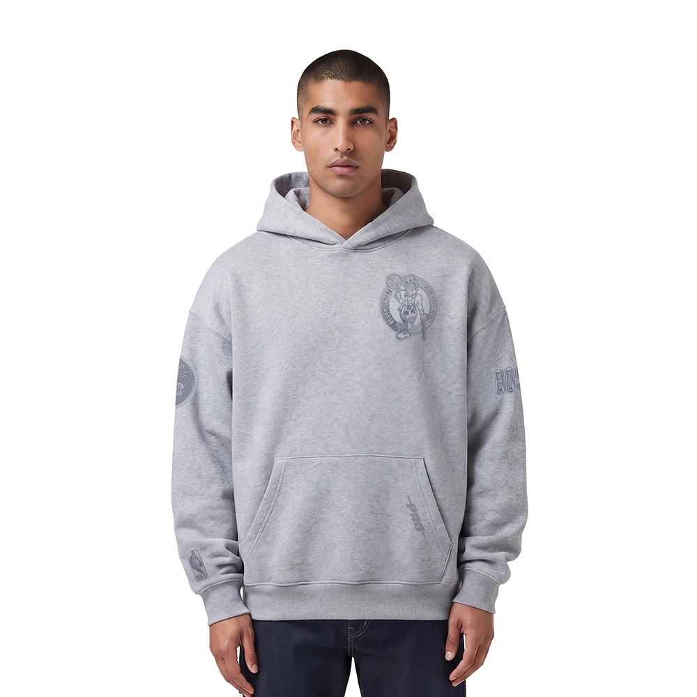 BBC558646-DHG-MODEL-1