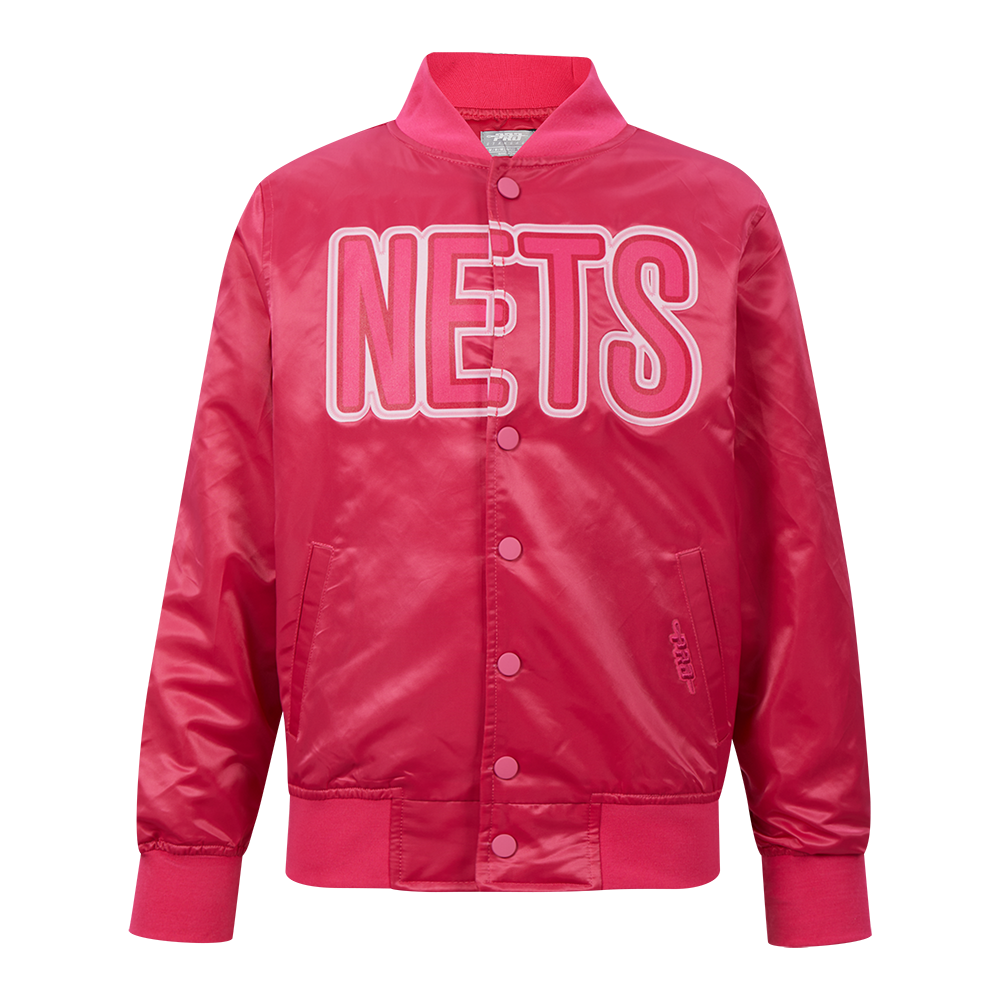 CHAMARRA DE SATIN NBA BROOKLYN NETS CLASSIC TRIPLE PINK PARA NIÑA JUNIOR