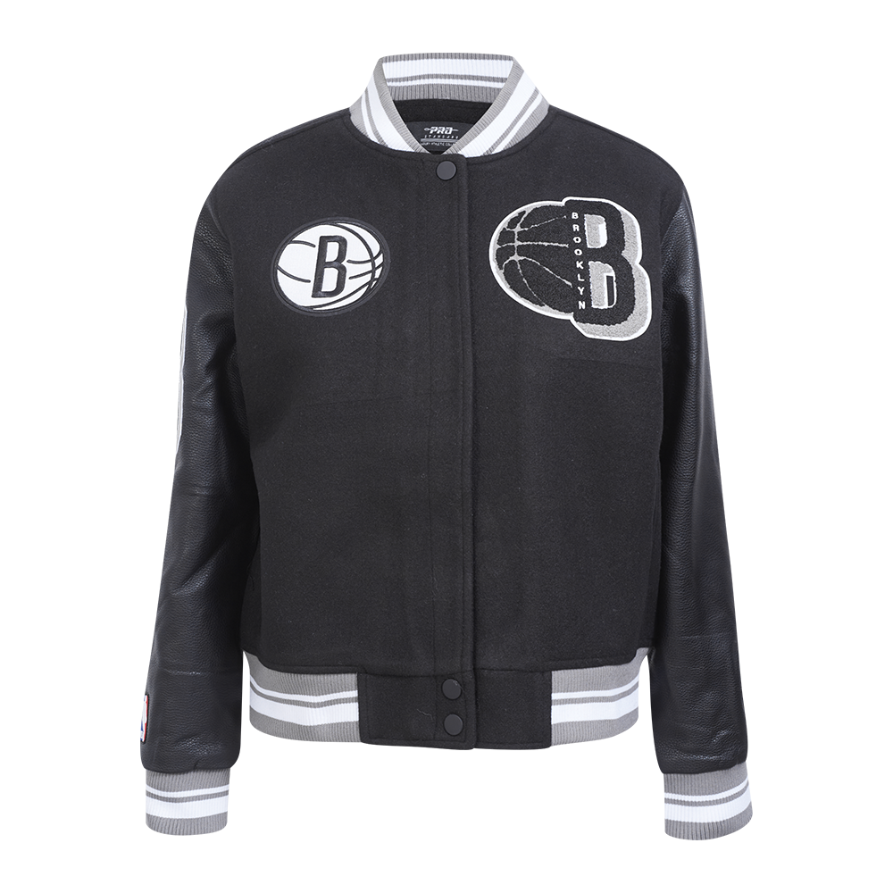 CHAMARRA UNIVERSITARIA NBA BROOKLYN NETS MASH UP PARA MUJER