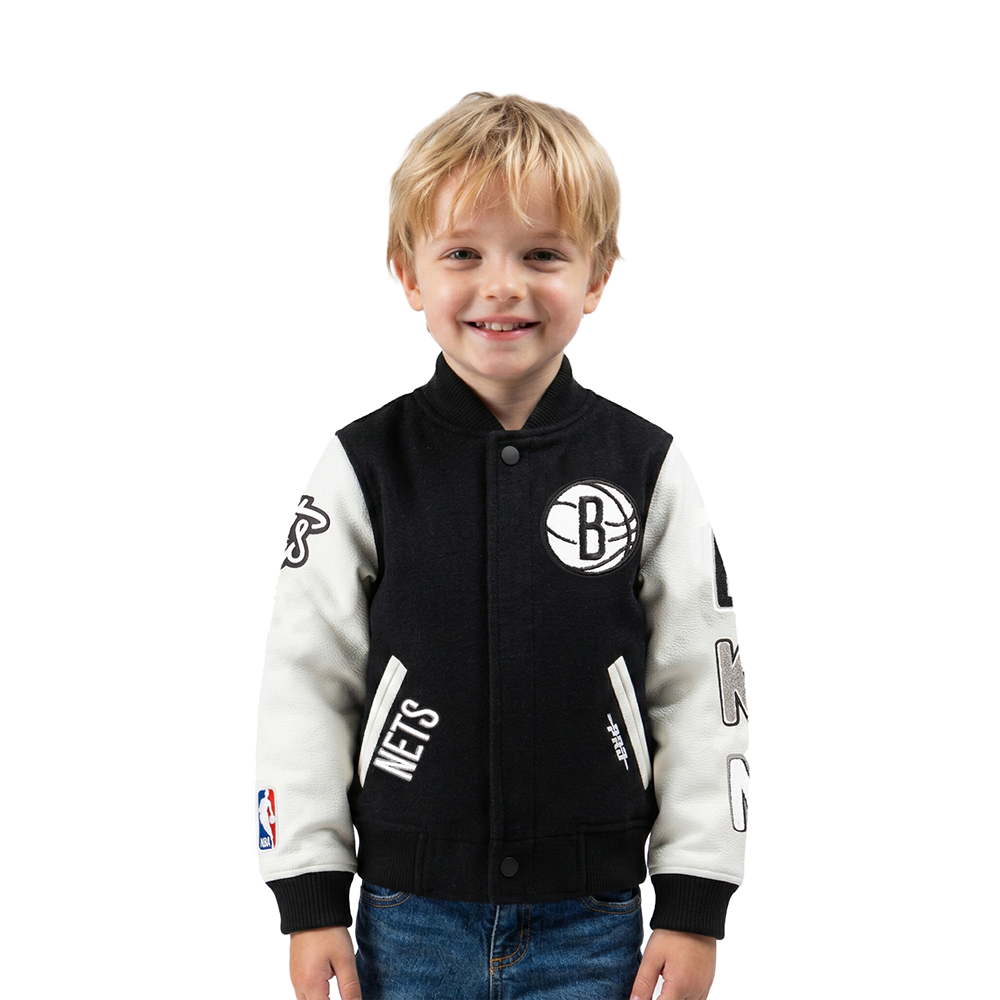 CHAMARRA UNIVERSITARIA NBA BROOKLYN NETS CLASSIC CHENILLE PARA BEBÉ NIÑO