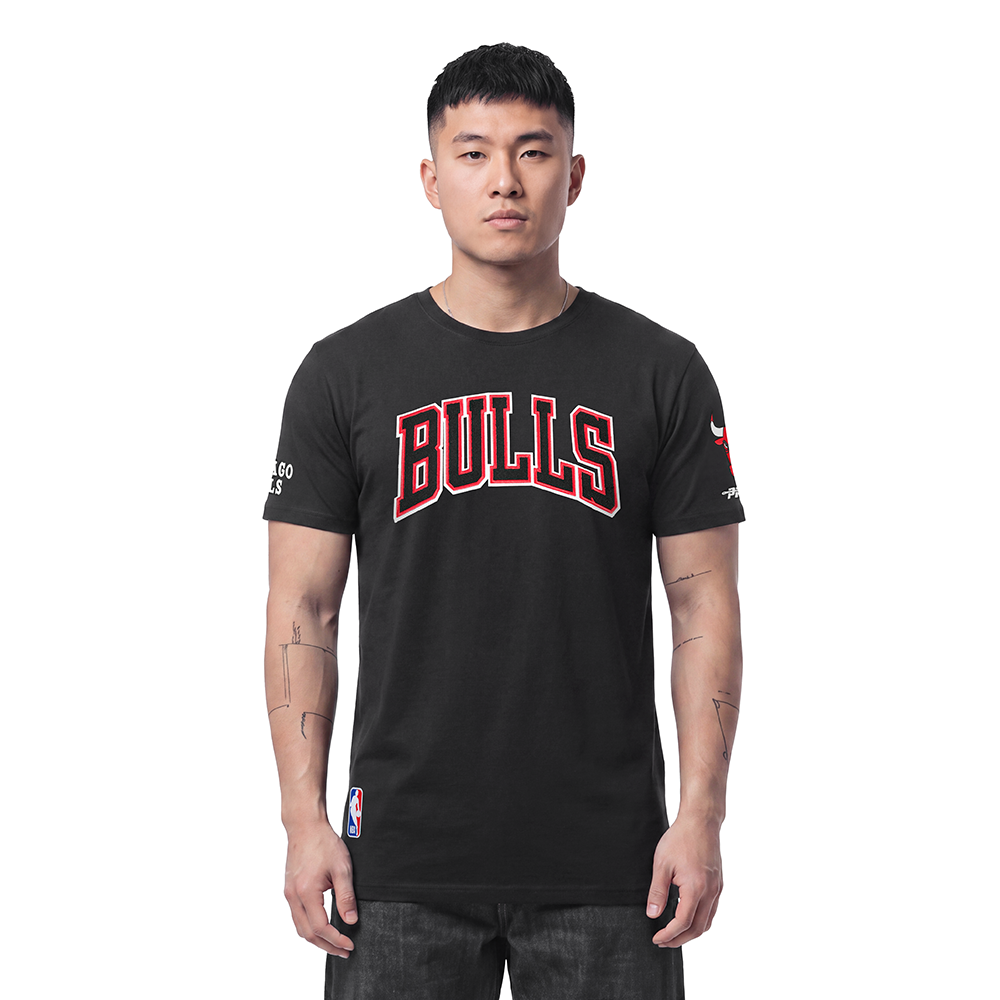 PLAYERA NBA CHICAGO BULLS CLASSIC CHENILLE