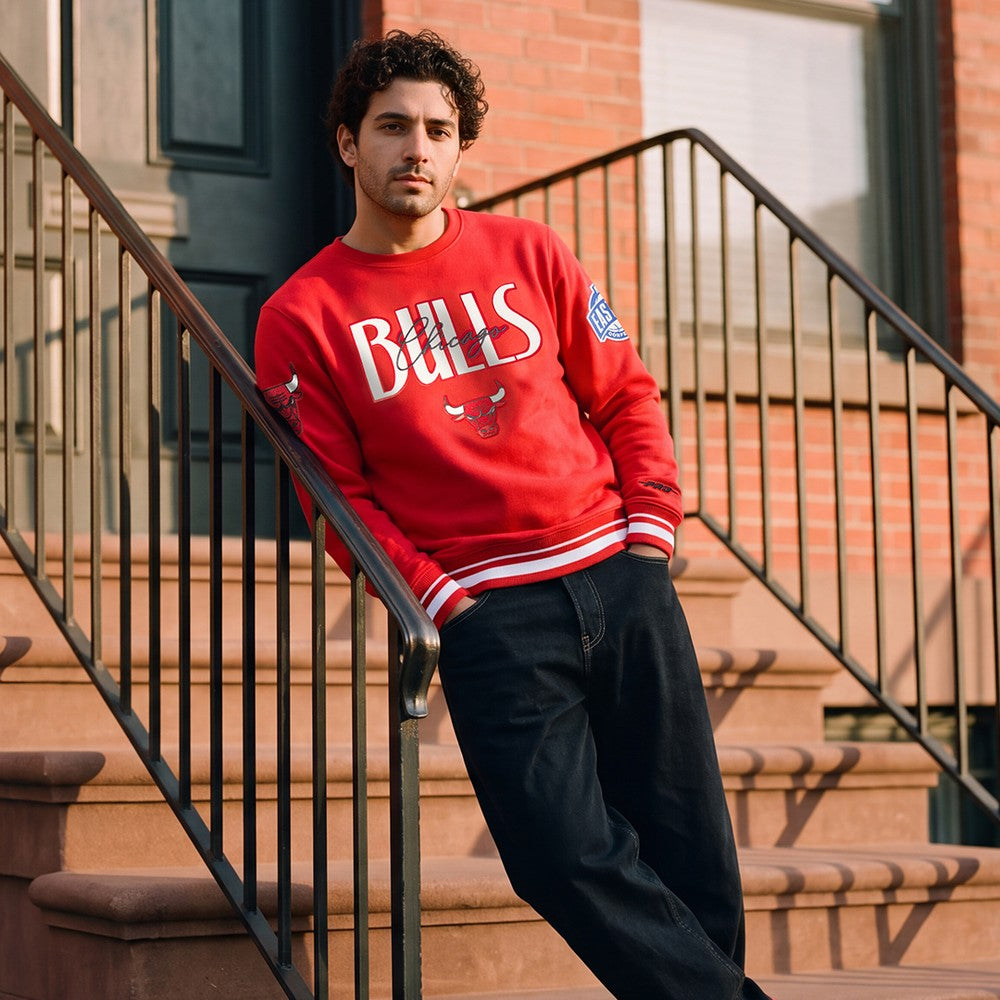BCB5517246-RED lifestyle
