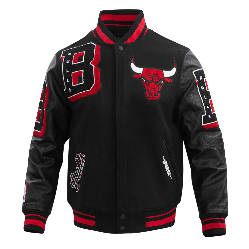 CHAMARRA UNIVERSITARIA NBA CHICAGO BULLS MASH UP – Pro Standard México