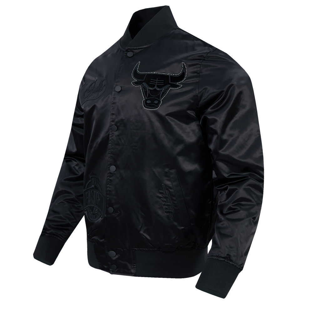CHAMARRA DE SATÍN NBA CHICAGO BULLS BLACKOUT