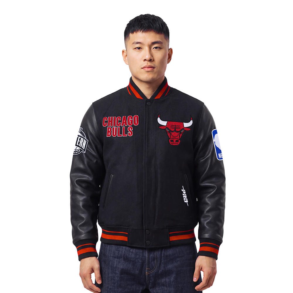 CHAMARRA UNIVERSITARIA NBA CHICAGO BULLS ON TOP