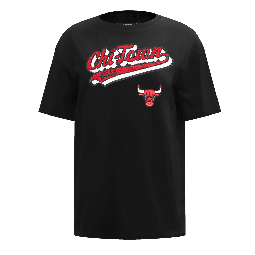 PLAYERA NBA CHICAGO BULLS SCRIPT TAIL PARA MUJER