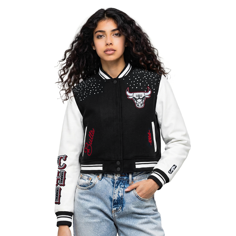 CHAMARRA UNIVERSITARIA NBA CHICAGO BULLS LEGACY PARA MUJER
