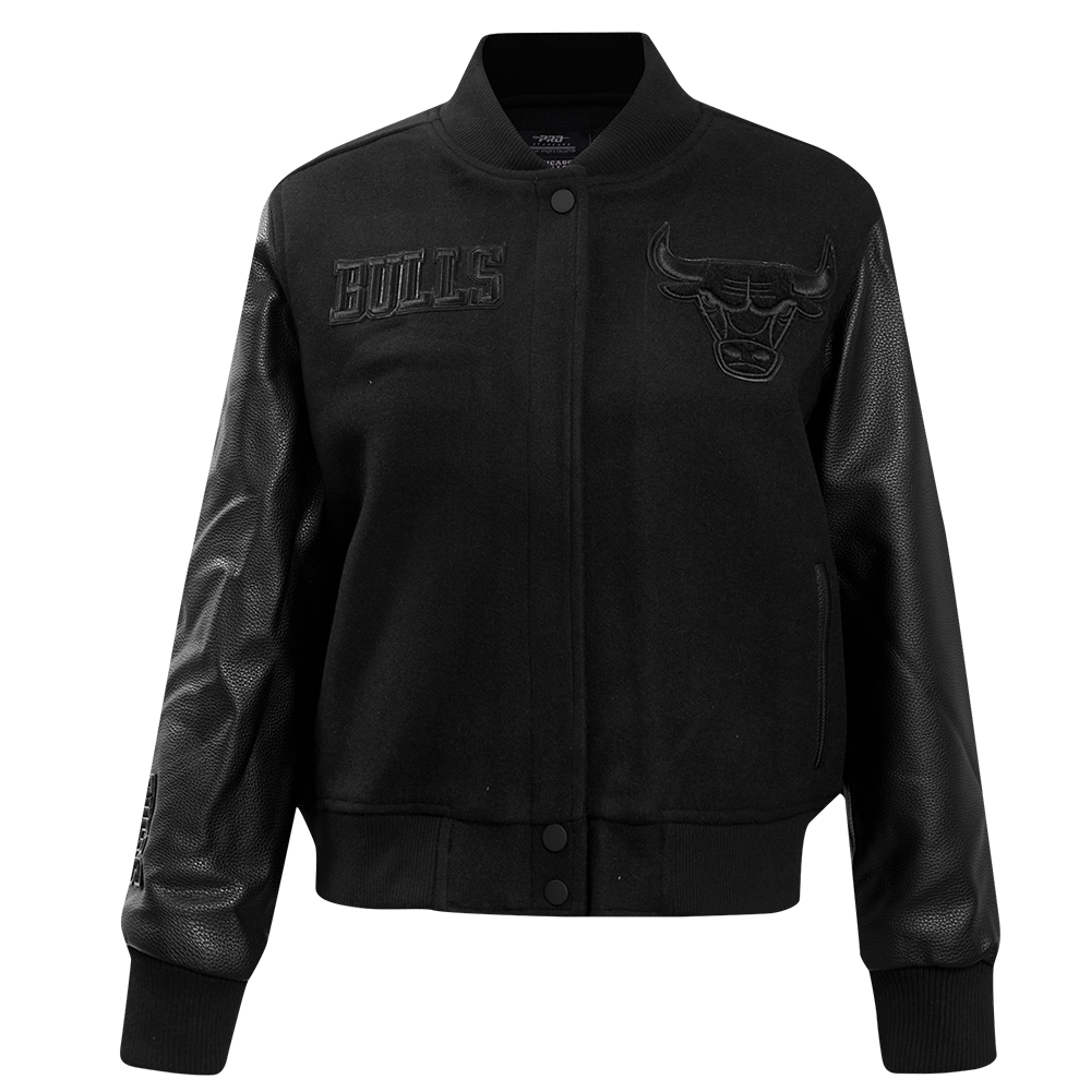 CHAMARRA UNIVERSITARIA NBA CHICAGO BULLS CLASSIC 3BK PARA MUJER