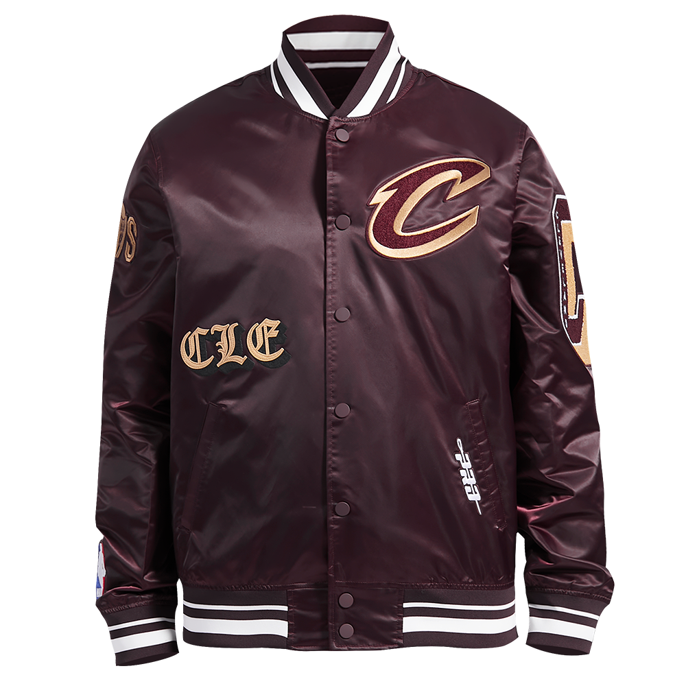 CHAMARRA DE SATÍN NBA CLEVELAND CAVALIERS OLD ENGLISH