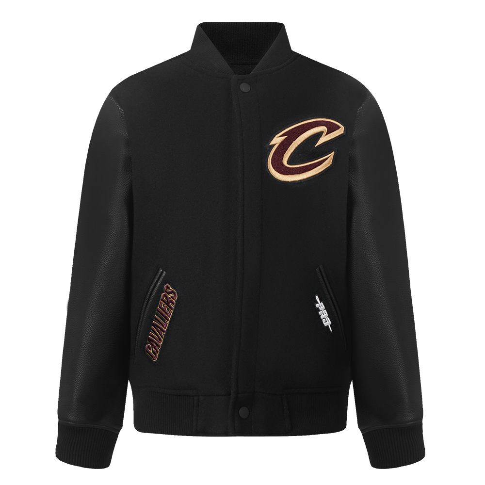 CHAMARRA UNIVERSITARIA NBA CLEVELAND CAVALIERS CLASSIC CHENILLE PARA NIÑO JUNIOR