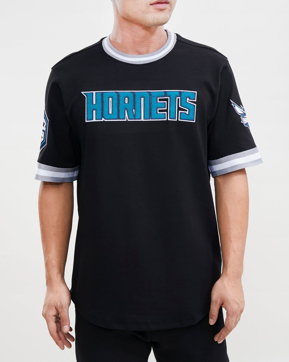 PLAYERA NBA CHARLOTTE HORNETS CLASSIC CHENILLE