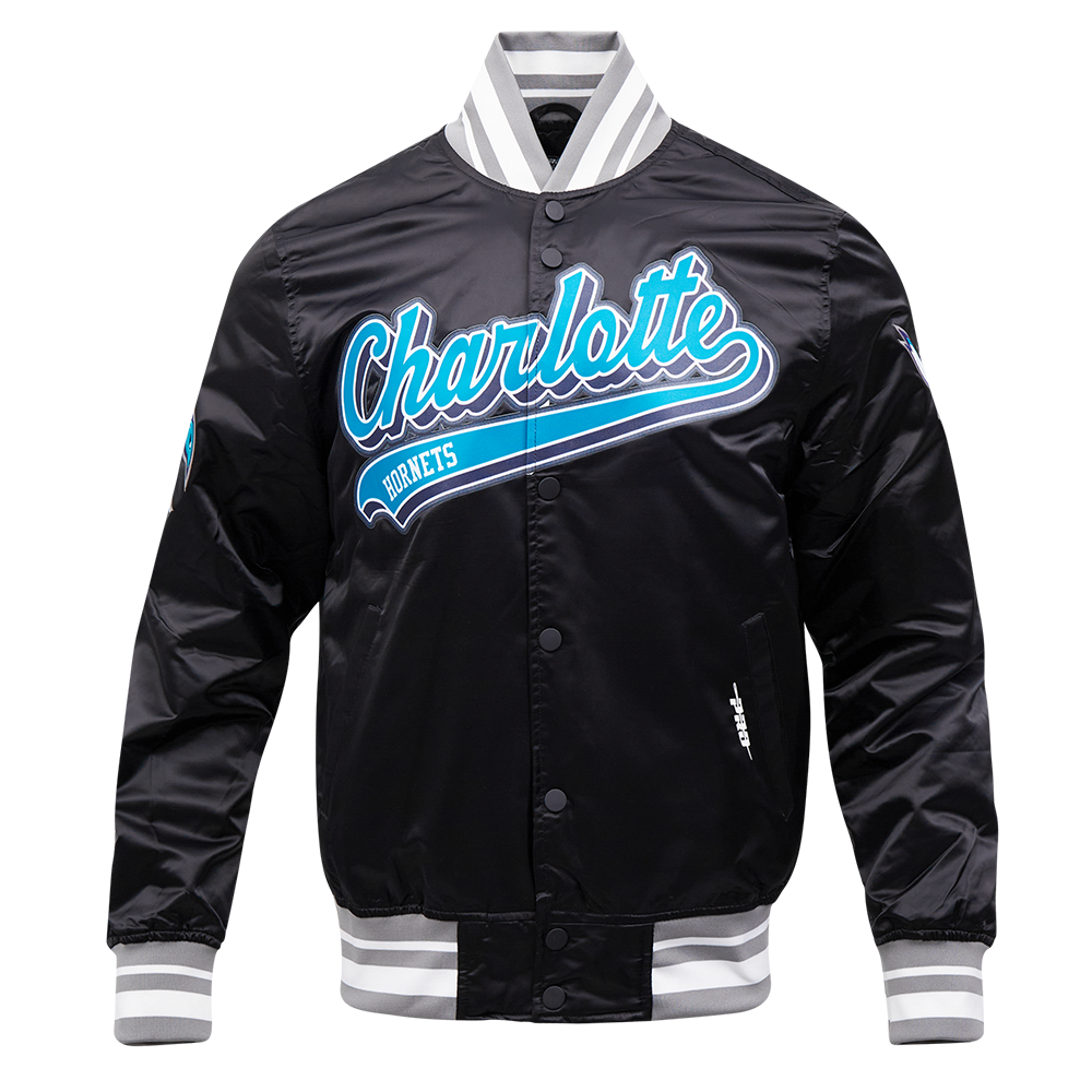 CHAMARRA DE SATÉN NBA CHARLOTTE HORNETS SCRIPT TAIL