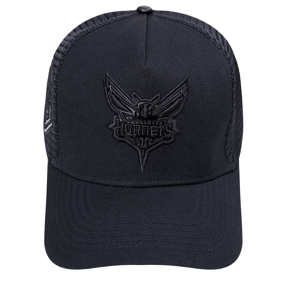 GORRA TRUCKER NBA CHARLOTTE HORNETS BLACKOUT