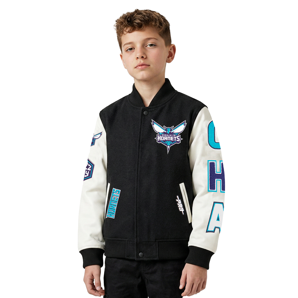 CHAMARRA UNIVERSITARIA NBA CHARLOTTE HORNETS CLASSIC CHENILLE PARA NIÑO JUNIOR