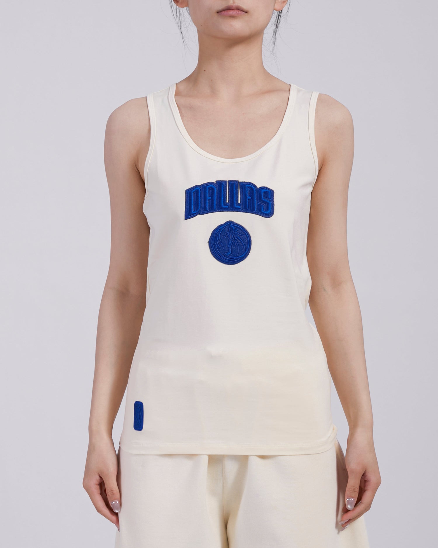 PLAYERA DE TIRANTES NBA DALLAS MAVERICKS PARA MUJER
