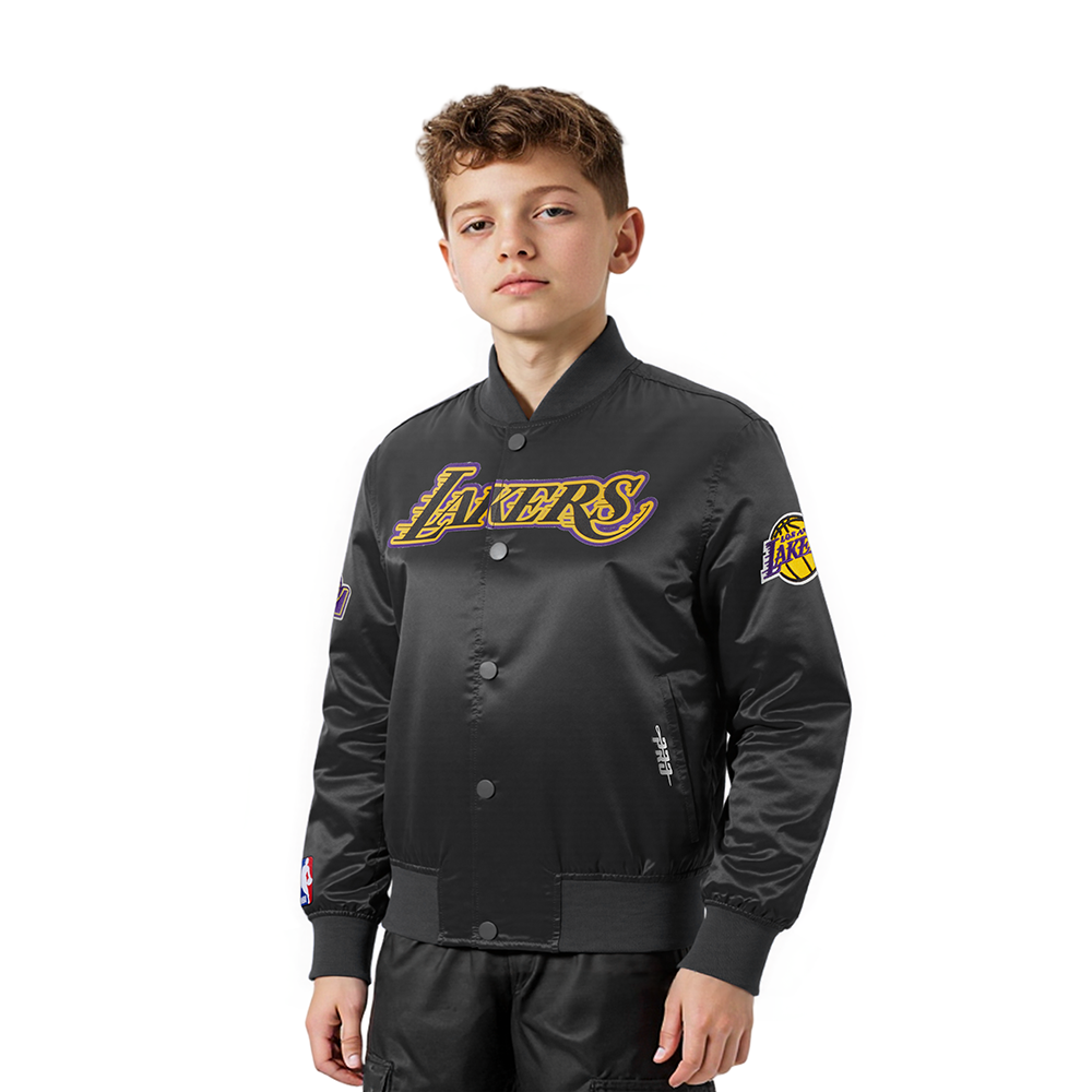 BLLL6516099-BLK-MODEL-1
