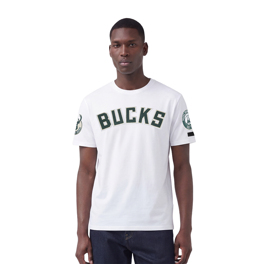 BMB151519-WHT-MODEL-1