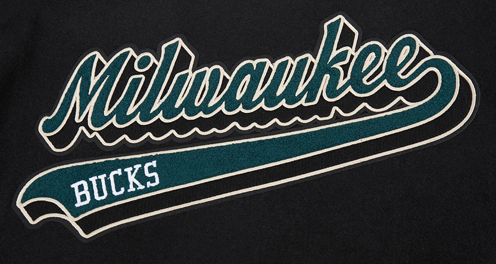 Bucks Script Logo Pro Standard NBA Milwaukee Bucks Script Tail - Hombres – Pro Standard ...