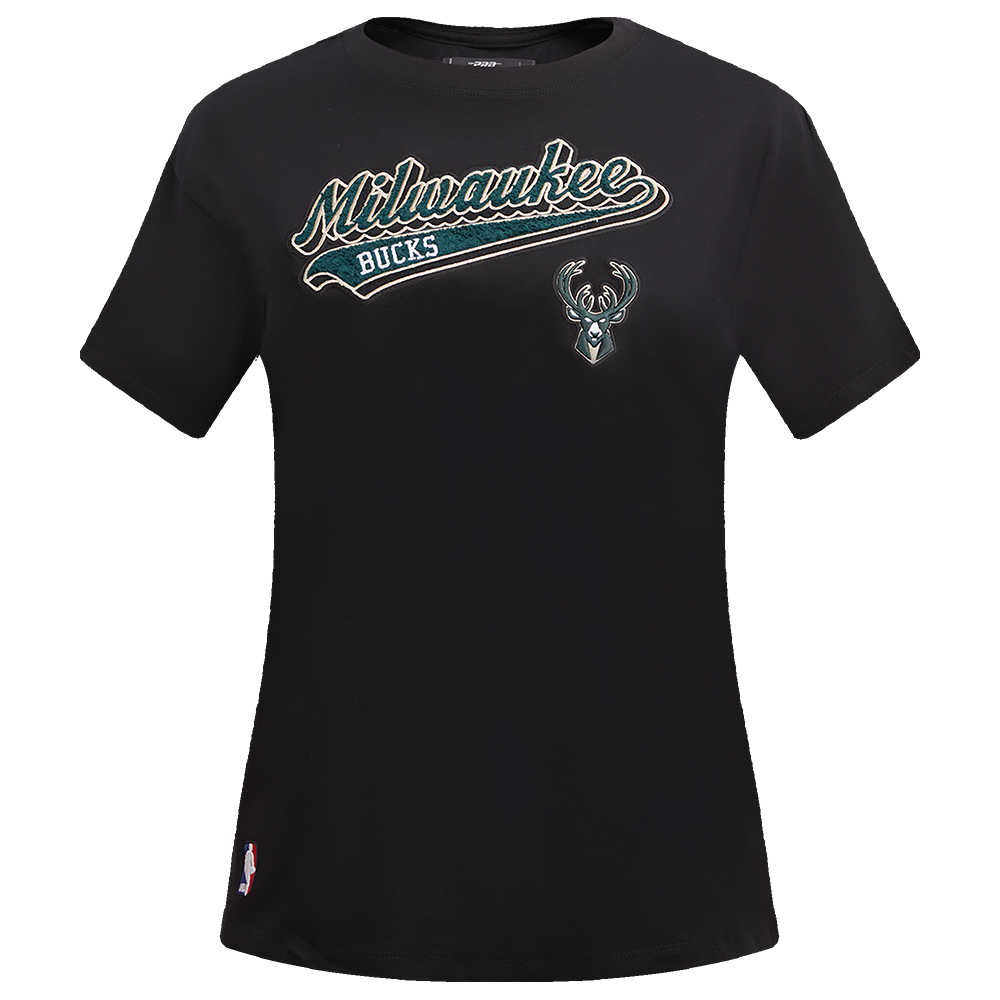 PLAYERA BOYFRIEND NBA MILWAUKEE BUCKS SCRIPT TAIL PARA MUJER