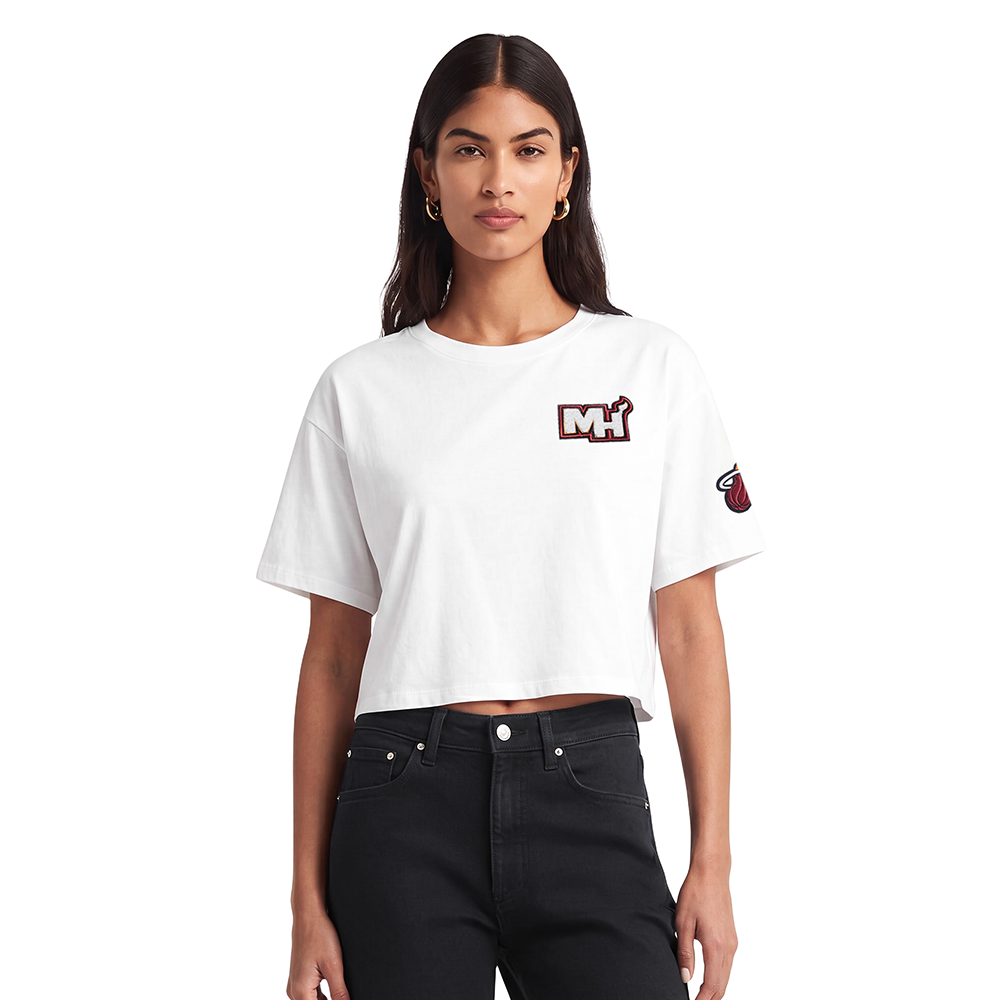 BMHA55642-WHT-MODEL-1