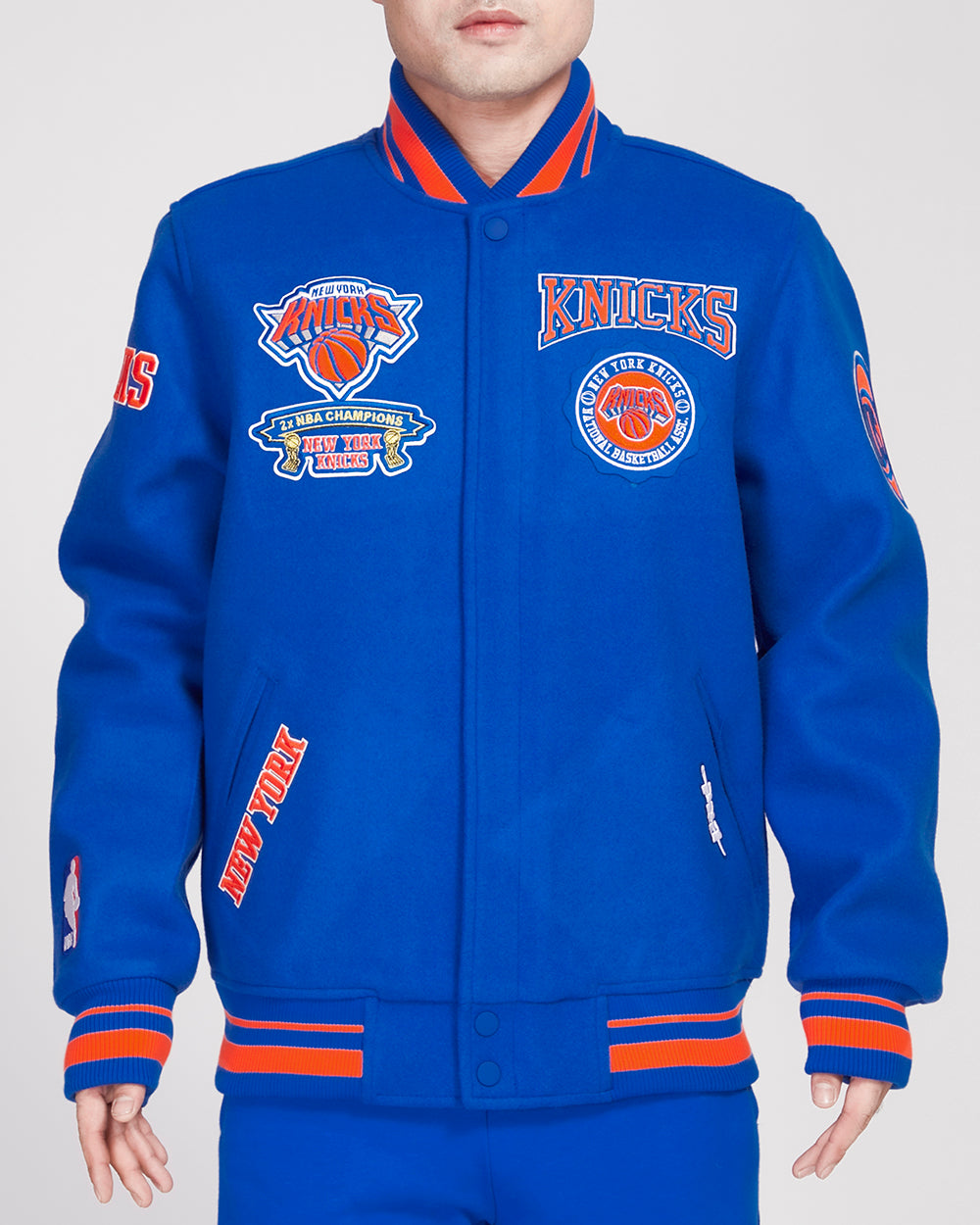 CHAMARRA UNIVERSITARIA NBA NEW YORK KNICKS CREST EMBLEM