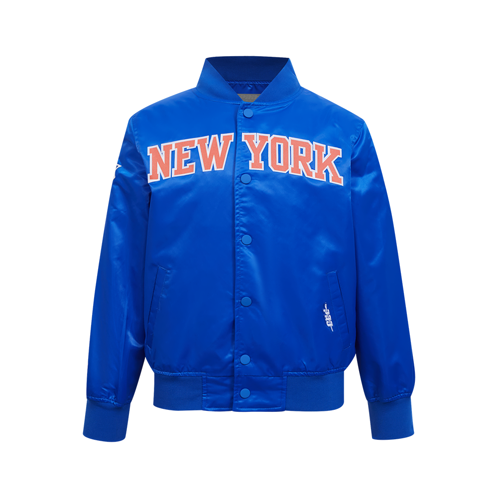 CHAMARRA DE SATIN NBA NEW YORK KNICKS CLASSIC CHENILLE PARA NIÑO JUNIOR
