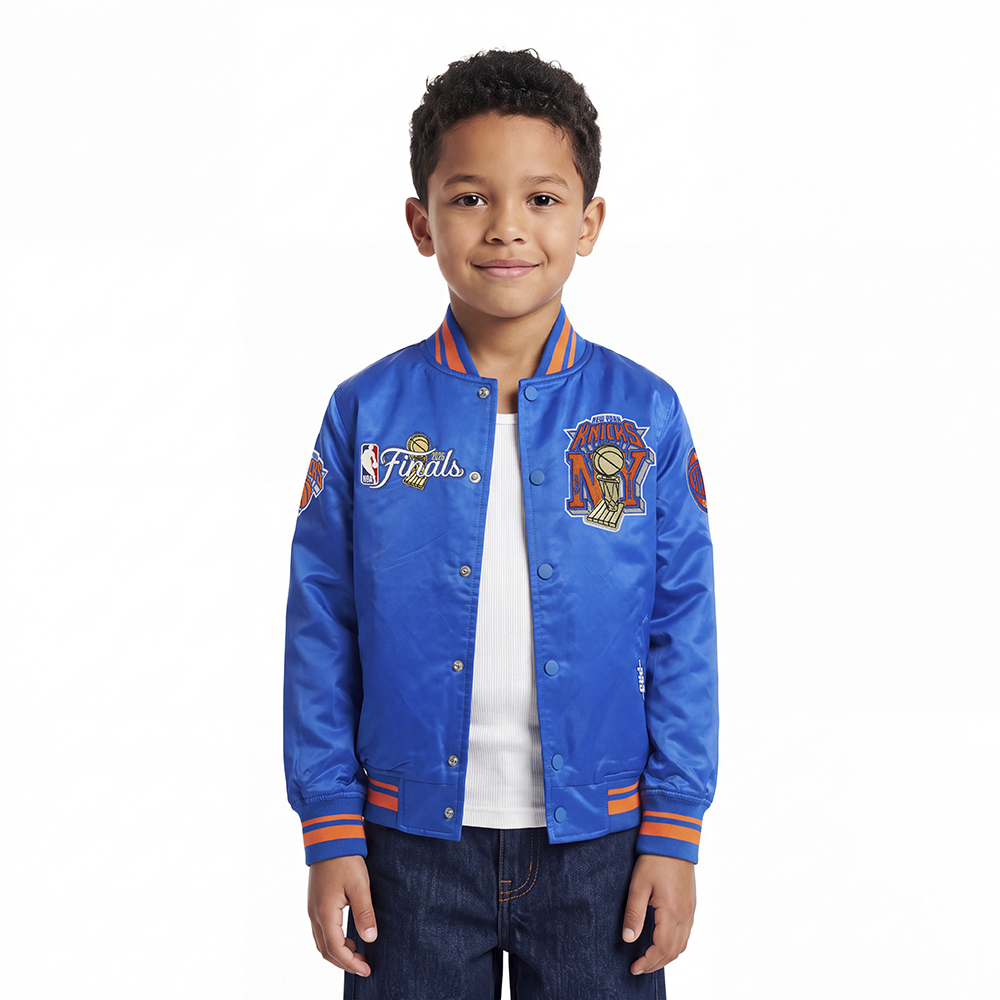 CHAMARRA DE SATIN NBA NEW YORK KNICKS NBA FINALS 2026 PARA NIÑO JUNIOR
