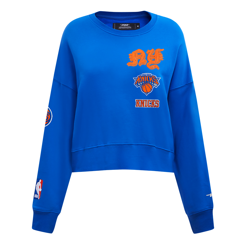 SUDADERA DE CUELLO REDONDO NBA NEW YORK KNICKS OLD ENGLISH PARA MUJER