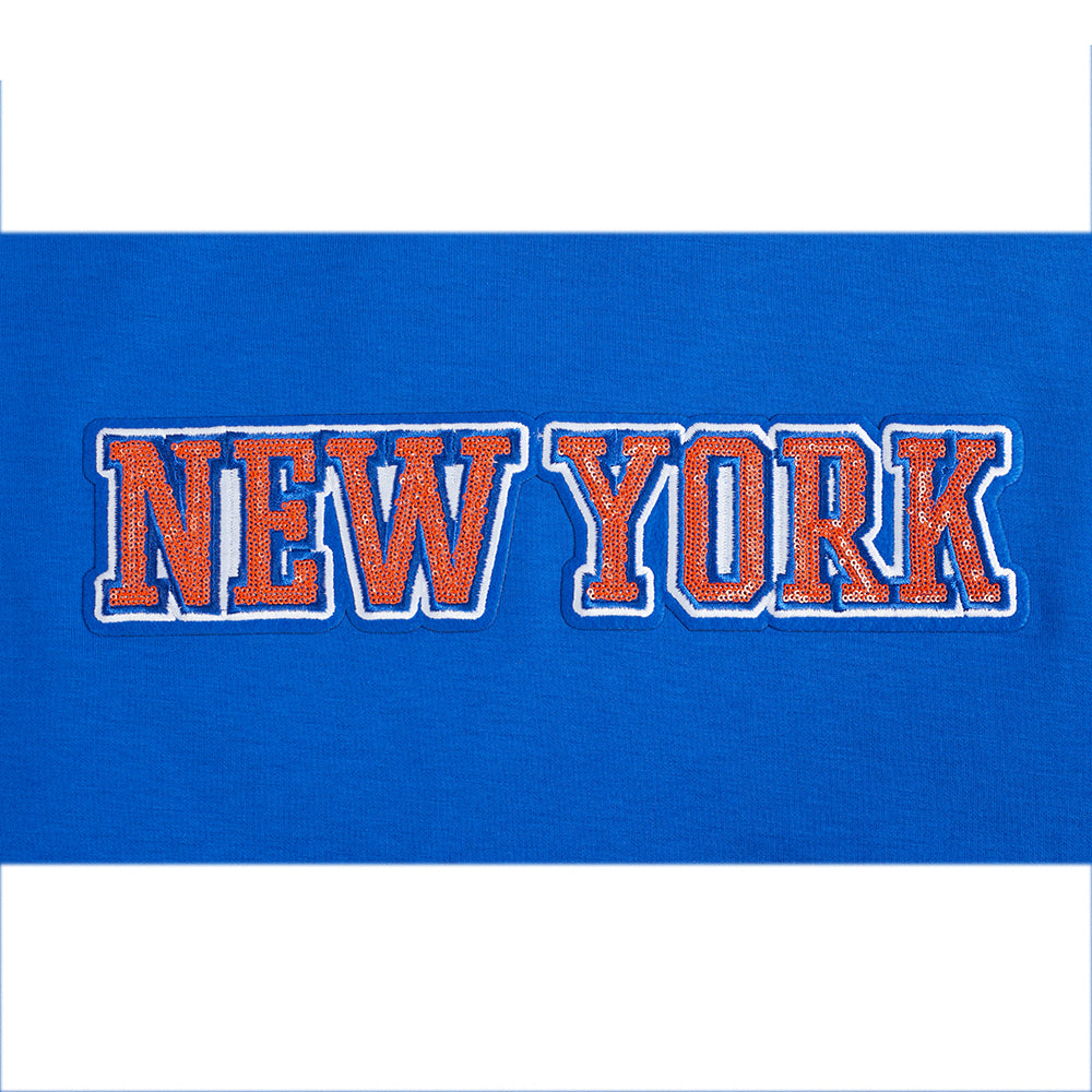 SUDADERA DE CUELLO REDONDO NBA NEW YORK KNICKS GAME DAY CLASSICS PARA MUJER