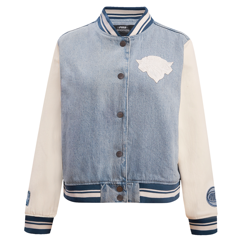 CHAMARRA DE MEZCLILLA NBA NEW YORK KNICKS VARSITY BLUES PARA MUJER