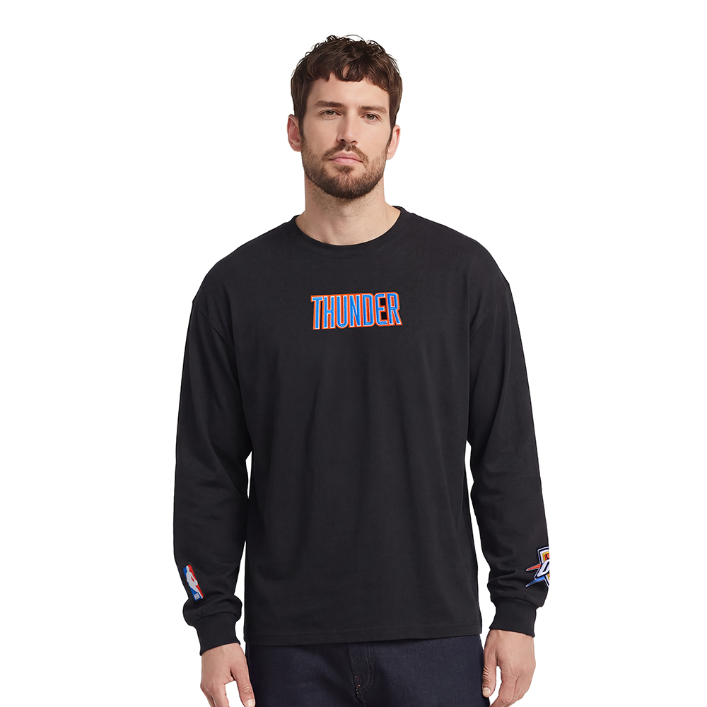 BOT2515696-BLK-MODEL-1