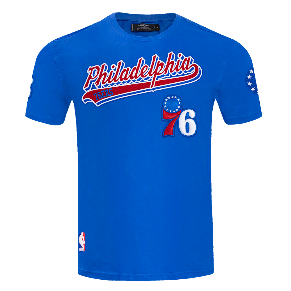 PLAYERA NBA PHILADELPHIA 76ERS SCRIPT TAIL