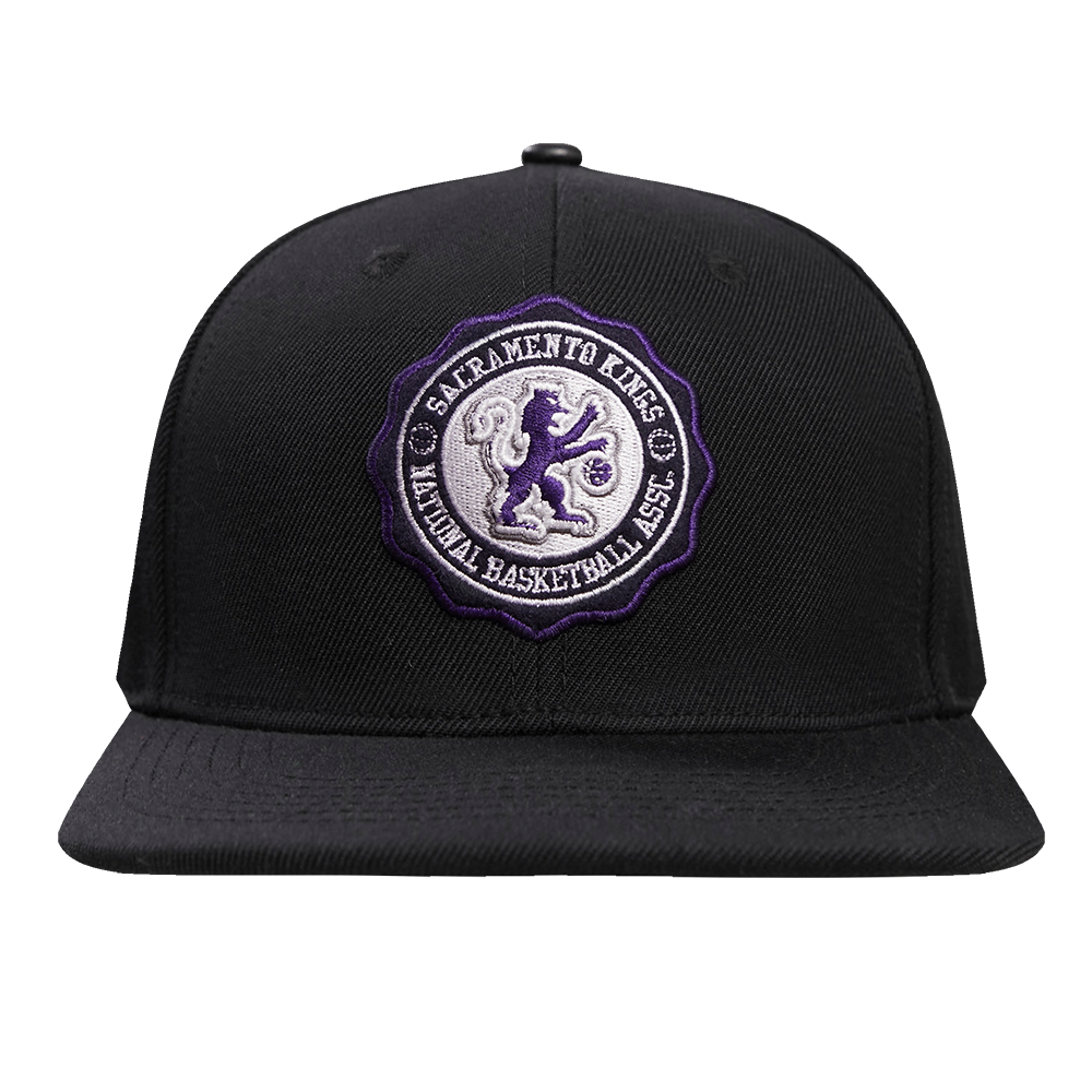 GORRA SNAPBACK NBA SACRAMENTO KINGS CREST EMBLEM