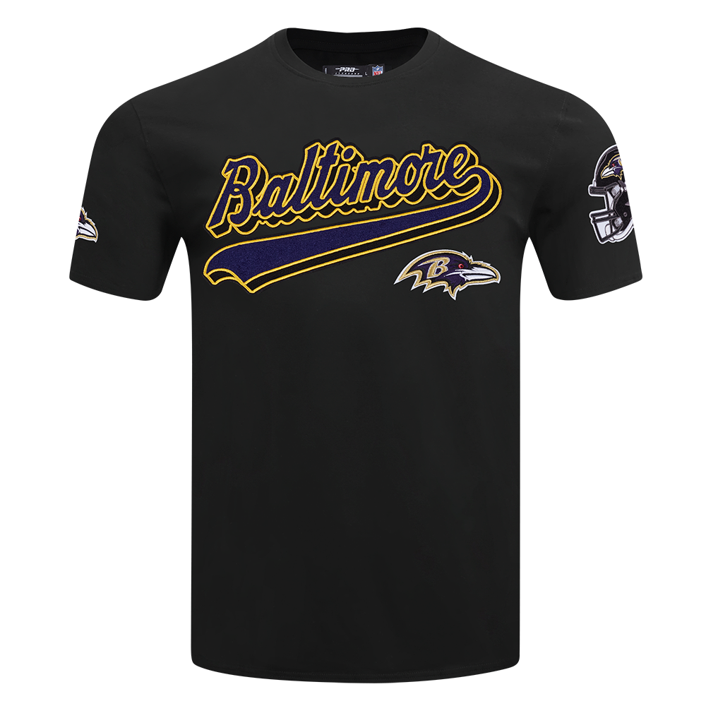 PLAYERA NFL BALTIMORE RAVENS SCRIPT TAIL
