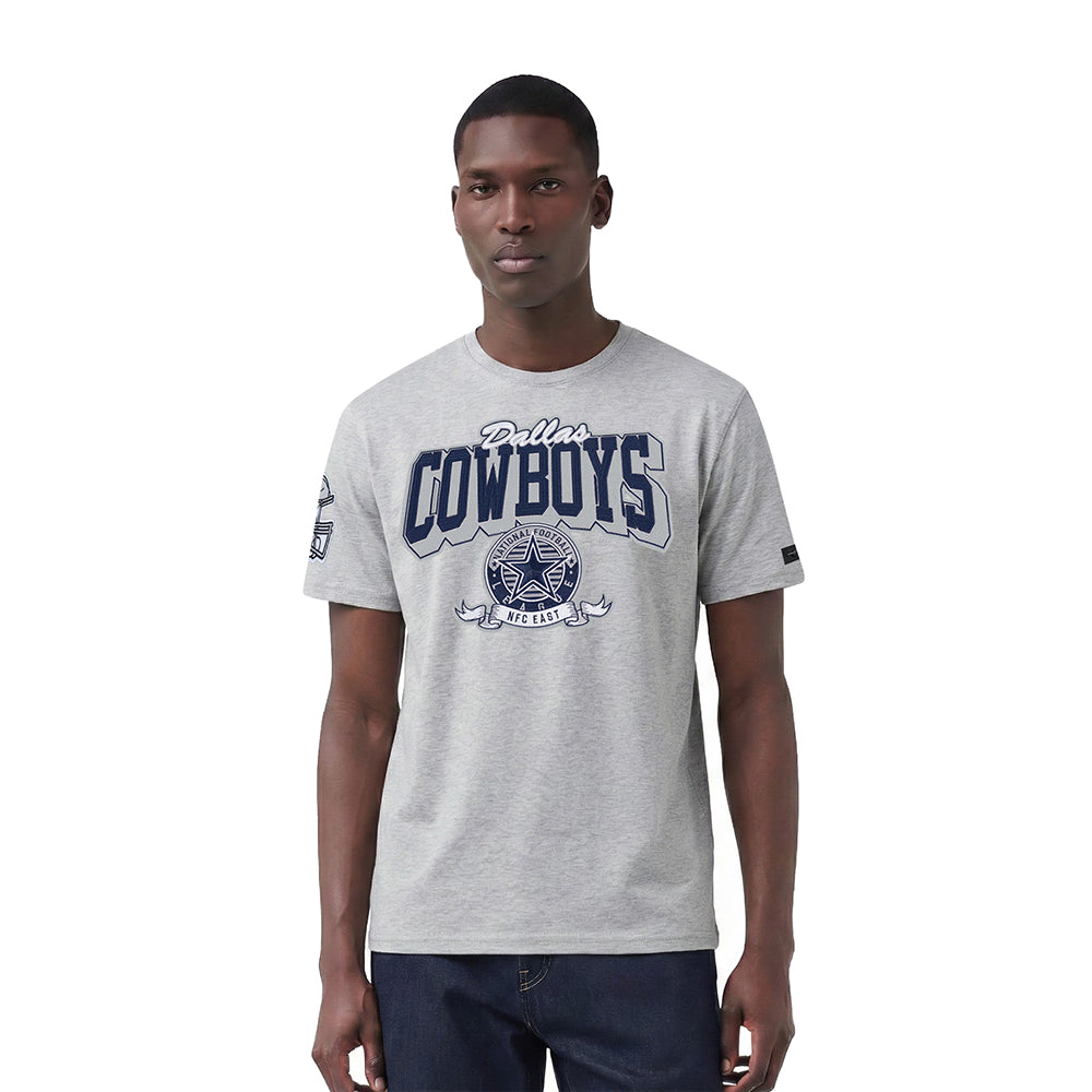 PLAYERA NFL DALLAS COWBOYS TEAM BADGE