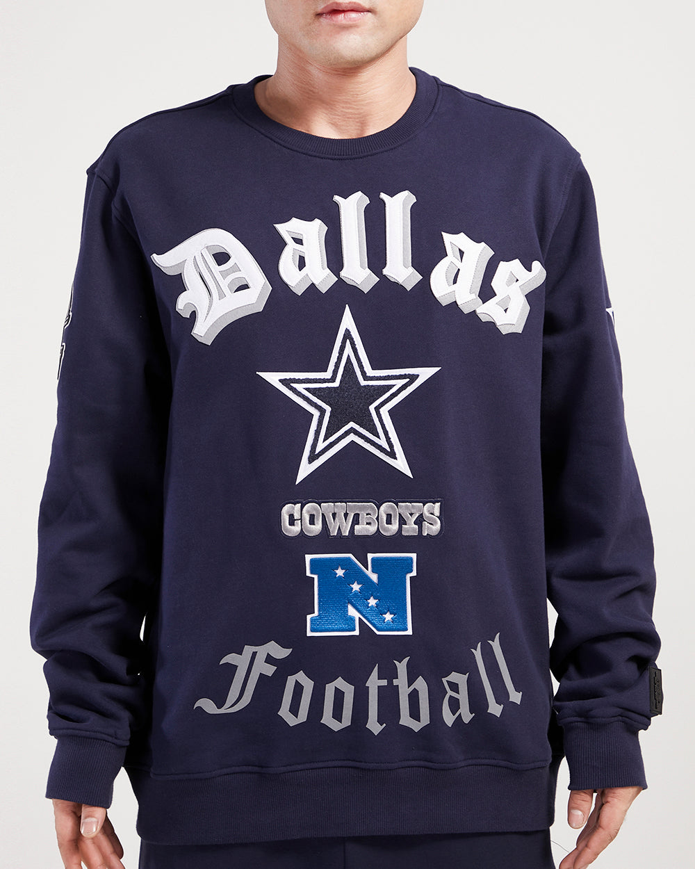 SUDADERA DE CUELLO REDONDO NFL DALLAS COWBOYS OLD ENGLISH