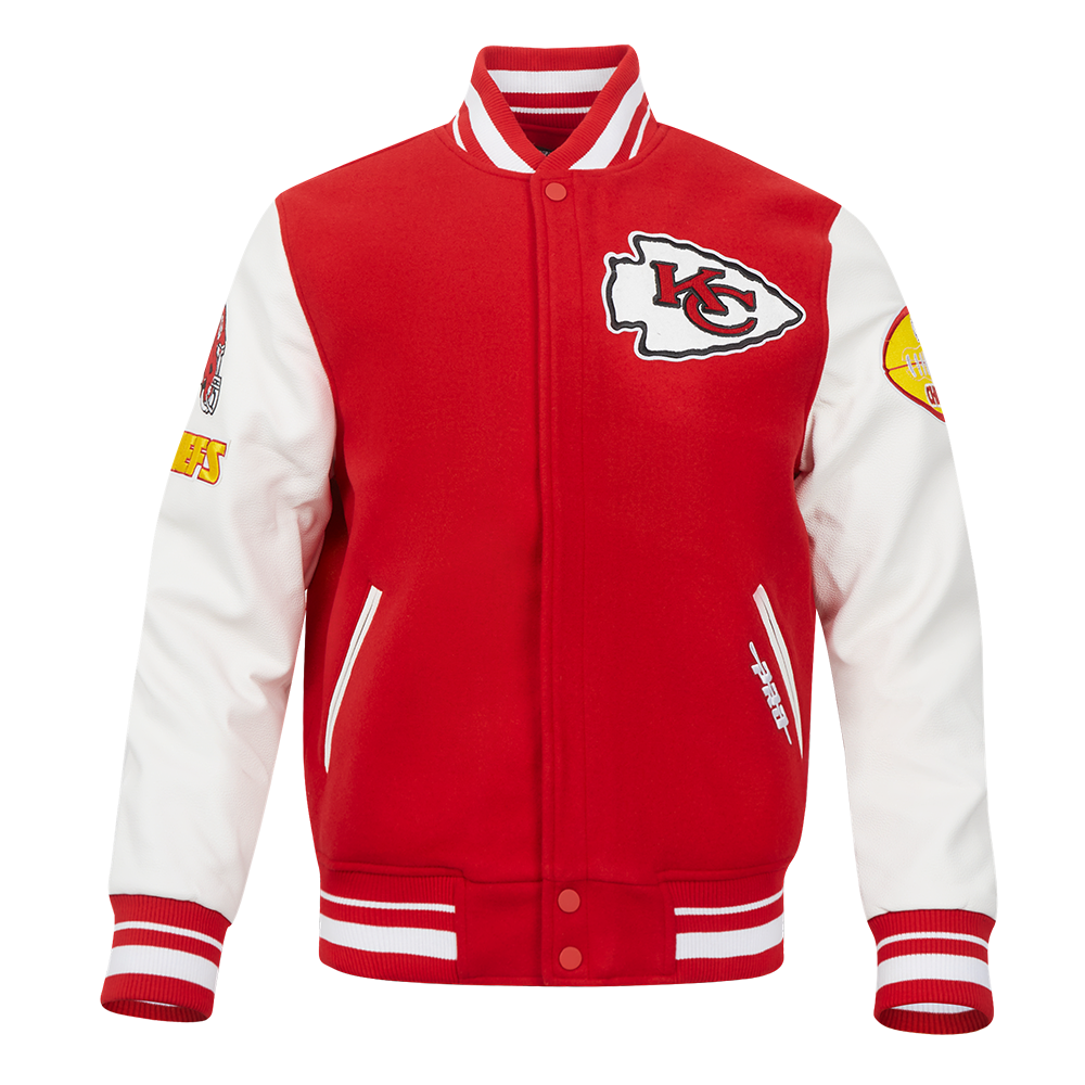 CHAMARRA UNIVERSITARIA NFL KANSAS CITY CHIEFS OLD ENGLISH – Pro