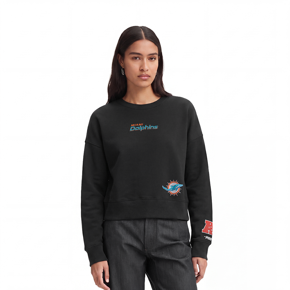 FMDC410486-BLK-MODEL-1