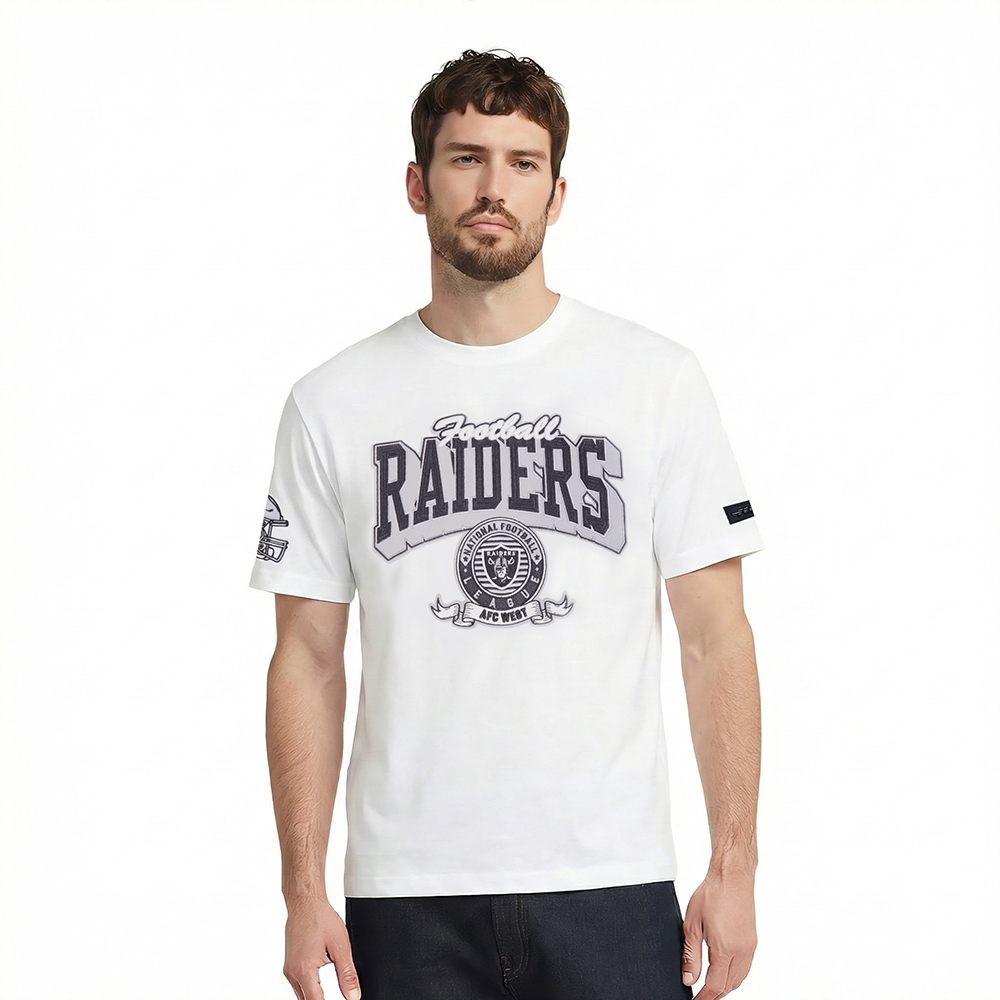 PLAYERA NFL LAS VEGAS RAIDERS TEAM BADGE