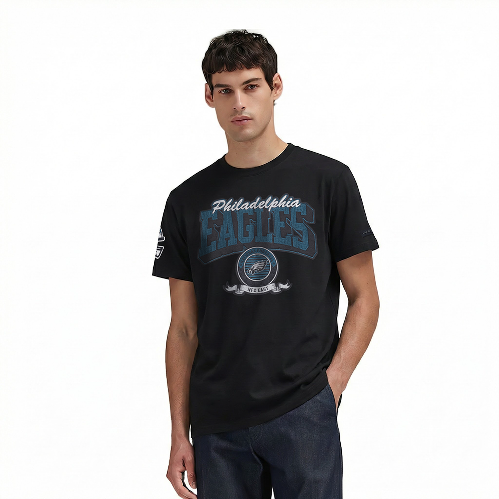 PLAYERA NFL PHILADELPHIA EAGLES TEAM BADGE