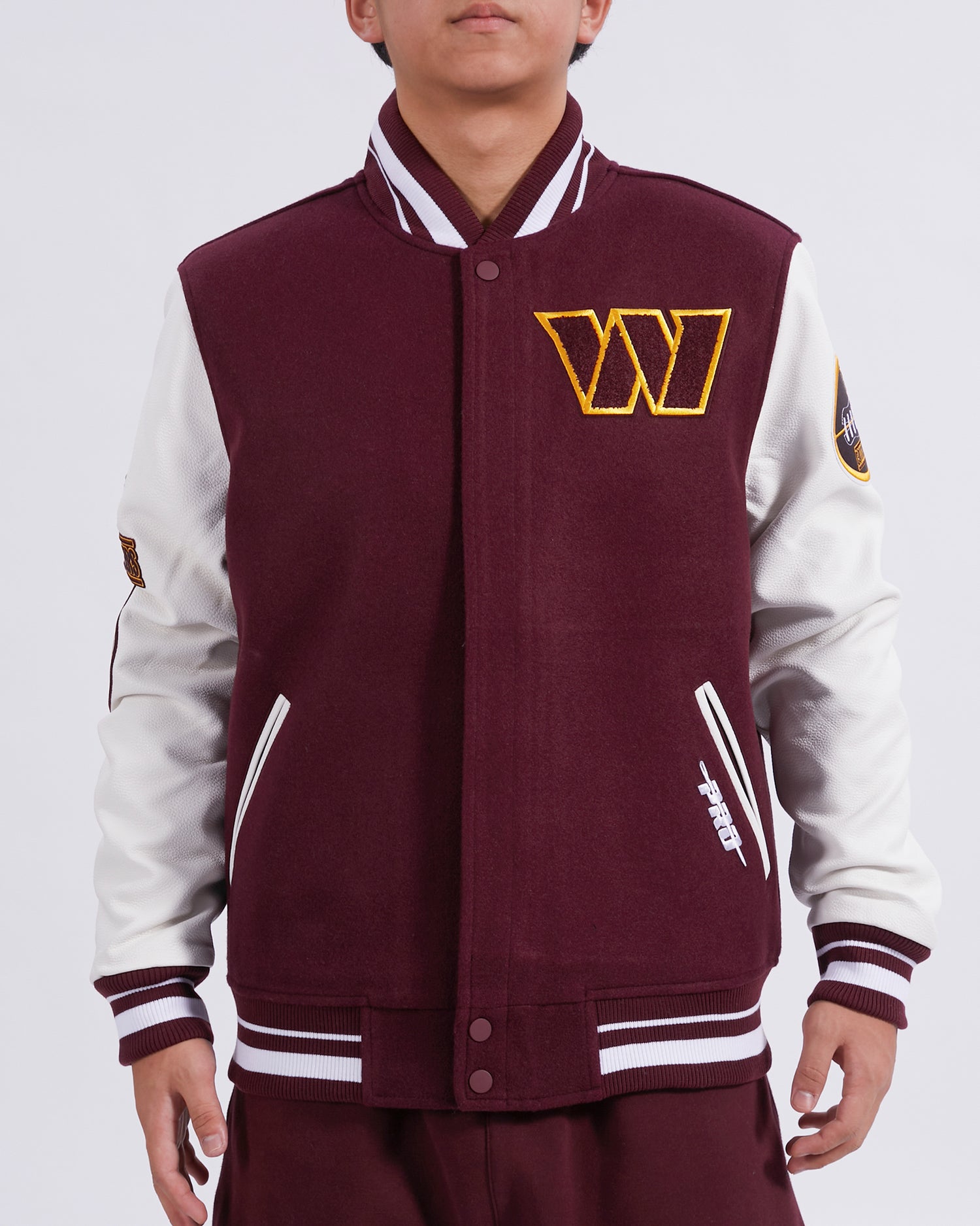 CHAMARRA UNIVERSITARIA NFL WASHINGTON COMMANDERS OLD ENGLISH