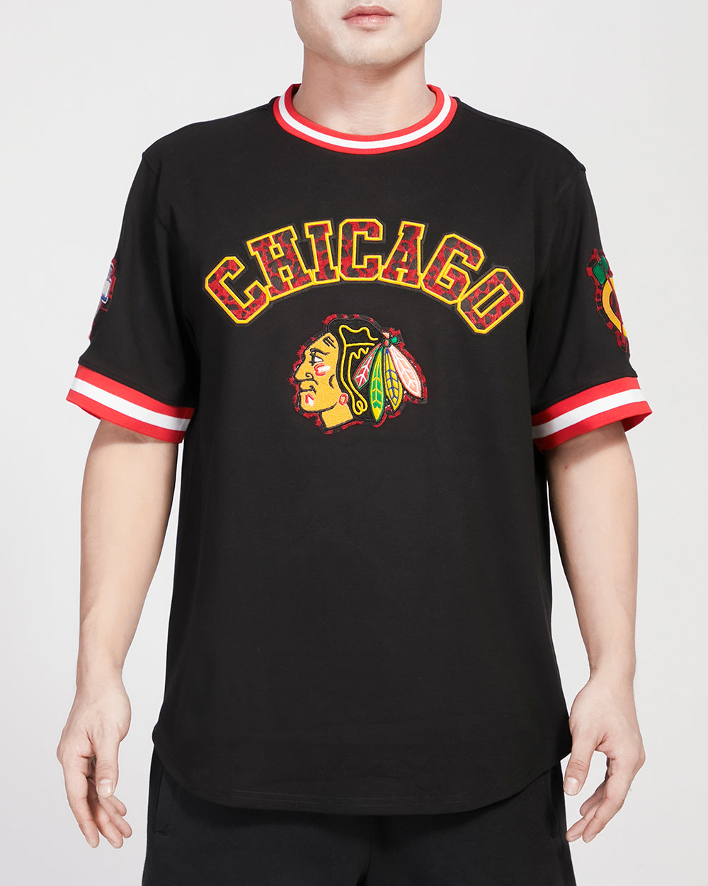 PLAYERA NHL CHICAGO BLACKHAWKS ANIMAL PRINT