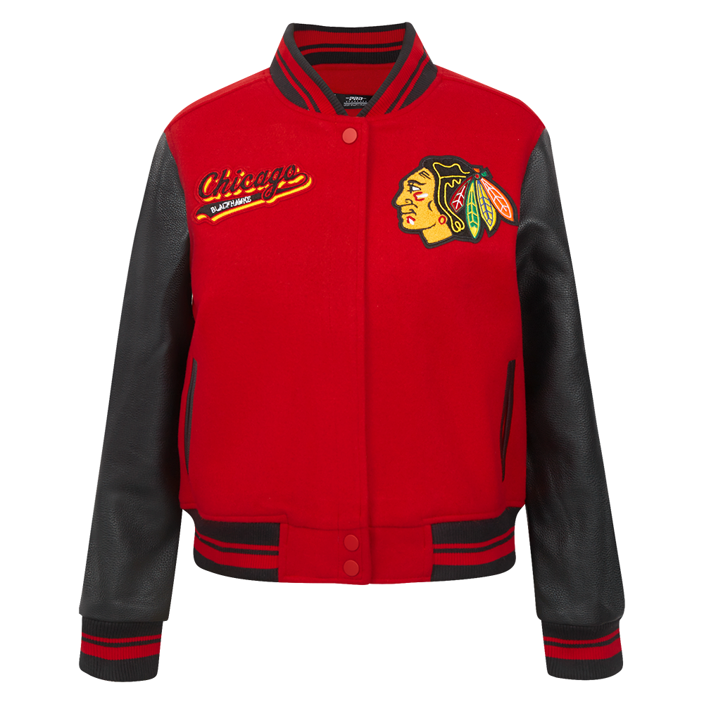 CHAMARRA UNIVERSITARIA NHL CHICAGO BLACKHAWKS SCRIPT TAIL PARA MUJER