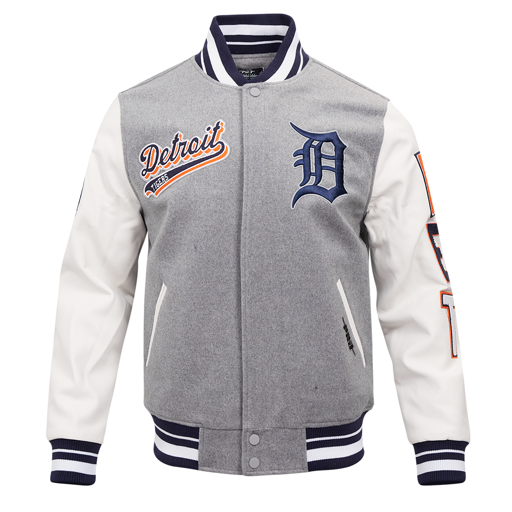CHAMARRA UNIVERSITARIA MLB DETROIT TIGERS SCRIPT TAIL